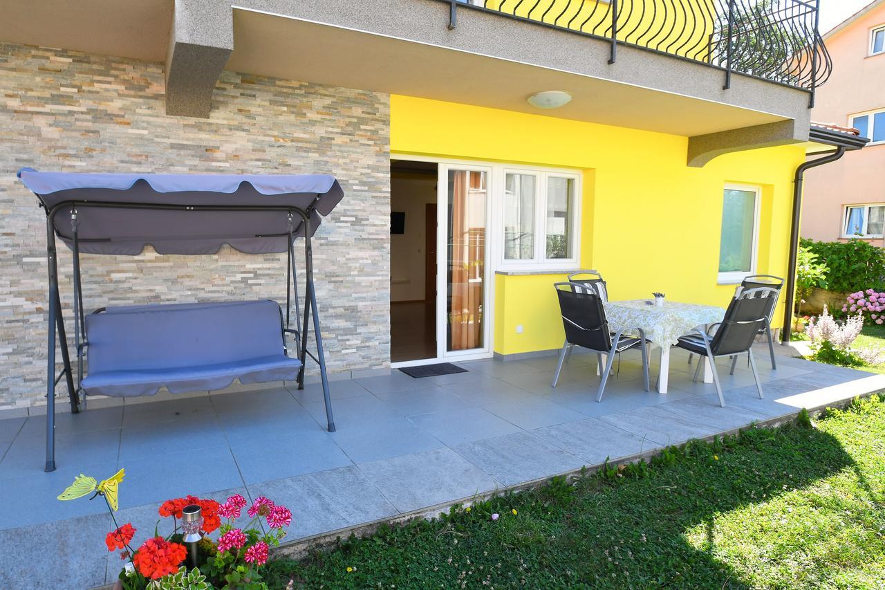 Apartment Mirjana 2 Rijeka Exterior foto